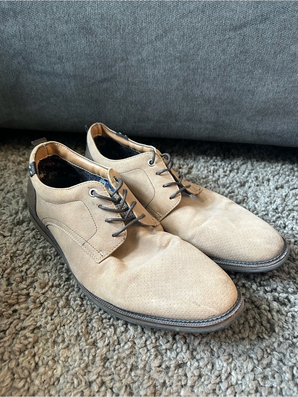 Steve Madden Beige Suede Lace-Up Oxfords